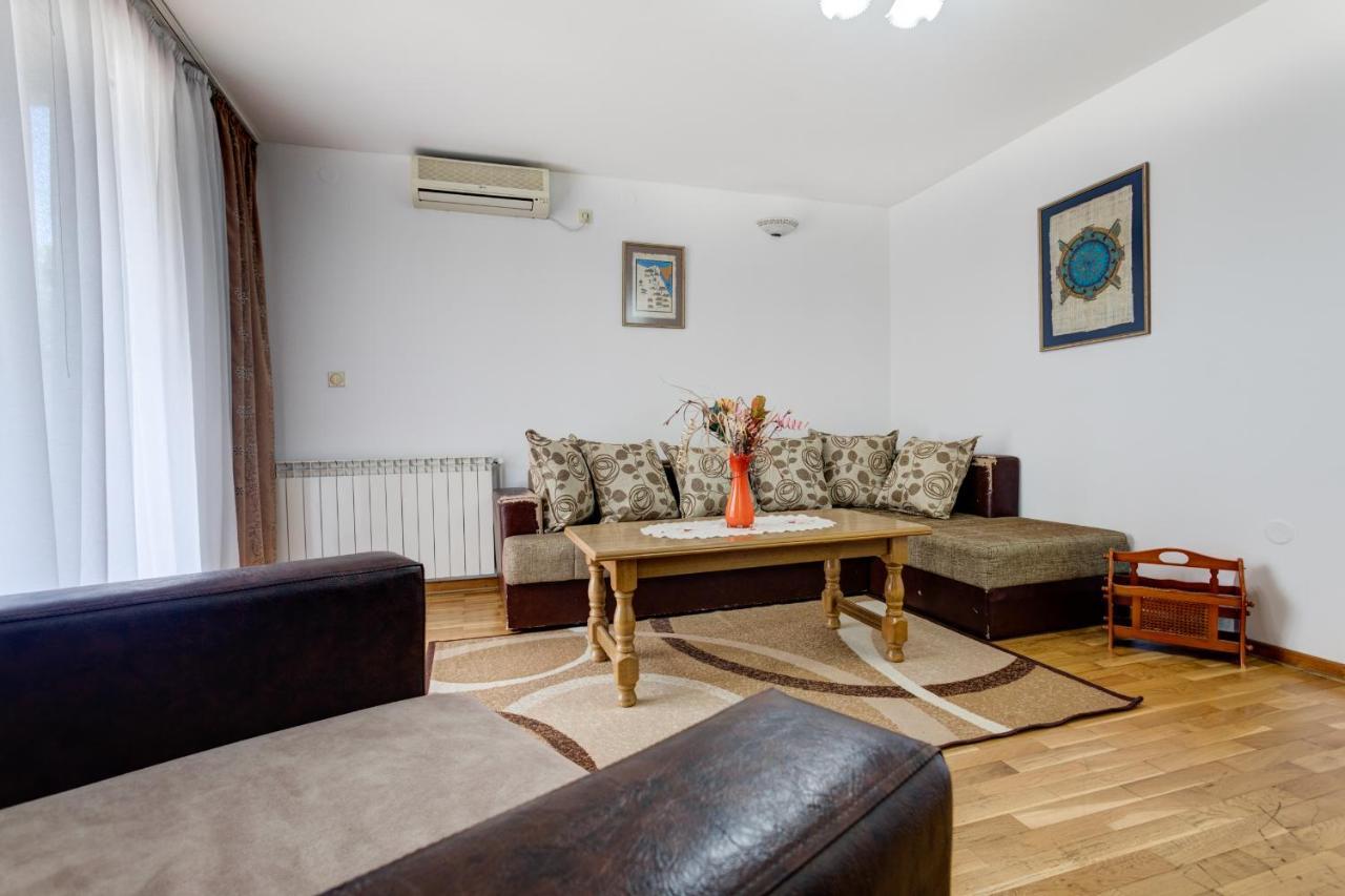 Sun Apartments Marija 布德瓦 外观 照片